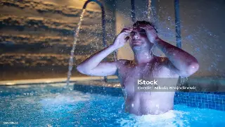 新手养生按摩必看：黄金时间段大揭秘，让你事半功倍！