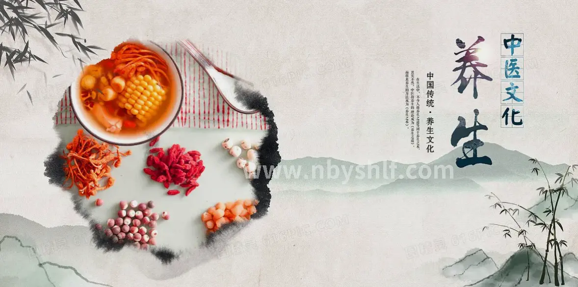 桑拿房内部蒸汽弥漫的景象